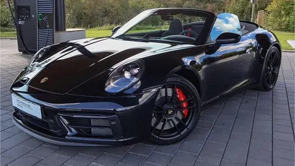 Schwarz Gebraucht 2024 Porsche 911 Carrera Cabriolet Cabrio | 162.700 € (Fairer Preis)