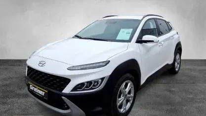 Gebraucht Hyundai Kona Edition 30+ 120 PS (88 kW) 2022 Weiß SUV