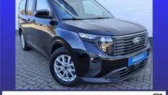 Obsidianschwarz metallic Gebraucht 2024 Ford Tourneo Courier Titanium Van / Kleinbus | 24.598 € (Fairer Preis)