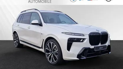 Gebraucht BMW X7 M Sport 352 PS (258 kW) 2025 SUV