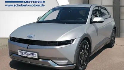 Gravity gold / mat Gebraucht 2024 Hyundai Ioniq 5 Techniq SUV | 37.680 €