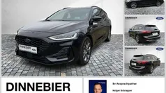 Agate black met Gebraucht 2022 Ford Focus ST-Line Kombi | 21.700 € (Fairer Preis)