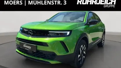Gebraucht Opel Mokka Elegance 131 PS (96 kW) 2024 Ikone grün SUV