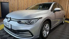 Silber Gebraucht 2023 VW Golf VIII Life Kombi | 24.750 € (Fairer Preis)