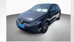Deep black perleffekt Gebraucht 2024 VW Polo Move Limousine | 20.850 € (Guter Preis)