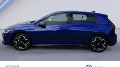 Lapiz blue metallic Gebraucht 2025 VW Golf VIII R-line Limousine | 29.949 € (Fairer Preis)