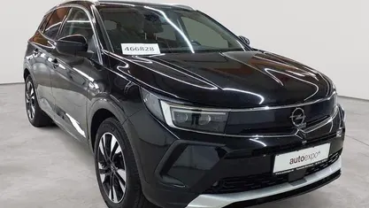 Gebraucht Opel Grandland X Ultimate 131 PS (96 kW) 2022 Diamant schwarz metallic SUV
