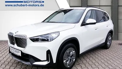 Gebraucht 2025 BMW iX1 Comfort Edition SUV | 47.900 € (Superpreis)
