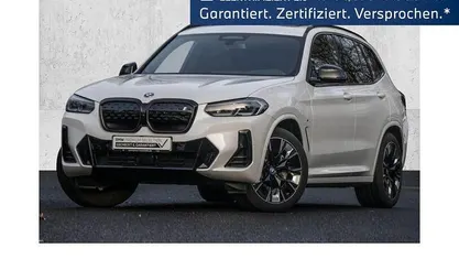 Mineralweiss Gebraucht 2022 BMW iX3 Impressive SUV | 40.390 € (Fairer Preis)