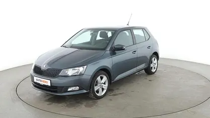 Grau Gebraucht 2017 Skoda Fabia Cool Plus Limousine | 9.730 € (Fairer Preis)