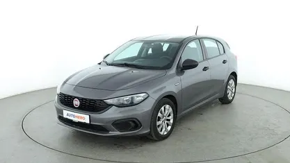 Grau Gebraucht 2019 Fiat Tipo Street Limousine | 11.460 € (Fairer Preis)