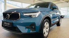 Blau Gebraucht 2024 Volvo XC40 SUV | 37.440 € (Fairer Preis)
