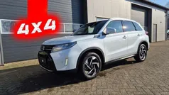 Cool white pearl metallic Neu 2025 Suzuki Vitara Comfort+ SUV | 25.590 € (Fairer Preis)