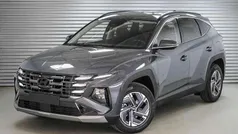 Ecotronic grey metallic (pe2) Neu 2025 Hyundai Tucson Essential SUV | 29.992 € (Fairer Preis)