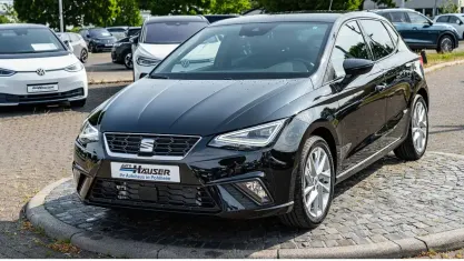 Neu Seat Ibiza FR 116 PS (85 kW) 2025 Schwarz Kleinwagen