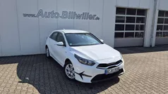 Carraraweiß Gebraucht 2025 Kia Ceed Comfort Limousine | 24.990 € (Fairer Preis)