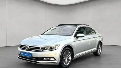 Gebraucht VW Passat Comfortline 150 PS (110 kW) 2015 Limousine