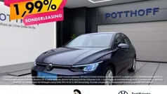 Gebraucht 2023 VW Golf VIII Life Limousine | 22.922 € (Guter Preis)