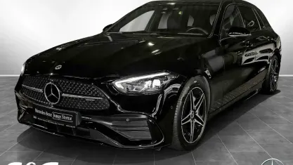 Gebraucht Mercedes C300 AMG 258 PS (189 kW) 2023 Unilack schwarz Kombi