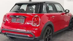 Rot (chili red) Gebraucht 2023 Mini Cooper Kleinwagen | 24.290 € (Fairer Preis)