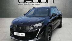Perla nera schwarz metallic Gebraucht 2023 Peugeot 2008 Allure SUV | 22.450 € (Guter Preis)