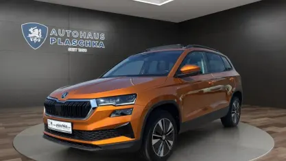 Gebraucht Skoda Karoq Tour 150 PS (110 kW) 2022 Orange SUV