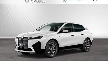 Gebraucht BMW iX Sport Line 455 kW (619 PS) 2023 Mineralweiss SUV