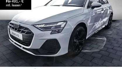 Weiß Gebraucht 2025 Audi A3 S-Line Limousine | 34.500 € (Superpreis)