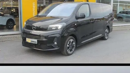 Schwarz Gebraucht 2024 Opel Zafira Life Edition Van / Kleinbus | 33.990 € (Superpreis)