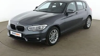 Gebraucht BMW 118 Advantage 136 PS (100 kW) 2019 Grau Kleinwagen