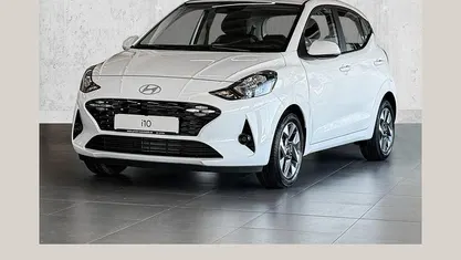 Gebraucht Hyundai i10 Trend 63 PS (46 kW) 2025 Kleinwagen