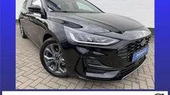 Gebraucht 2025 Ford Focus ST-Line X Kombi | 29.698 € (Fairer Preis)