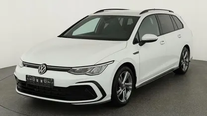 Pure white Gebraucht 2022 VW Golf VIII R-line Kombi | 20.945 € (Fairer Preis)