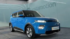 Blau Neu 2024 Kia Soul EV Spirit SUV | 34.535 € (Fairer Preis)