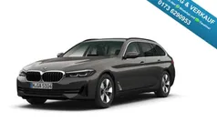 Grau Gebraucht 2022 BMW 520 Kombi | 29.989 € (Superpreis)
