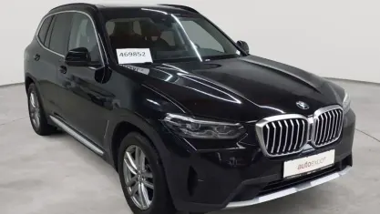 Gebraucht BMW X3 Sport Line 190 PS (139 kW) 2022 Schwarz uni SUV