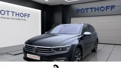 Gebraucht VW Passat Alltrack 200 PS (147 kW) 2023 Deep black perleffekt Kombi