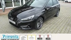 Schwarz Gebraucht 2023 Hyundai i30 GO! Limousine | 19.890 € (Fairer Preis)