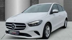 Weiß Gebraucht 2019 Mercedes B180 Style Van / Kleinbus | 19.990 € (Superpreis)
