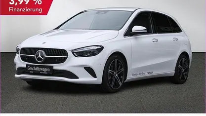 Begagnad Mercedes B180 Progressive 136 HK (100 kW) 2025 Vit Minibuss