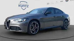 Grigio vesuvio metallic Gebraucht 2024 Alfa Romeo Giulia Premium Limousine | 44.800 € (Fairer Preis)