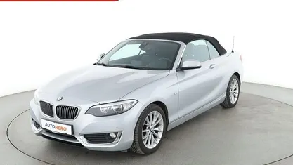 Grau Gebraucht 2015 BMW 220 Luxury Line Cabrio | 16.480 € (Fairer Preis)