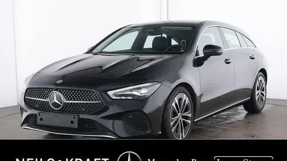Gebraucht Mercedes CLA180 Shooting Brake Progressive 136 PS (100 kW) 2024 Metalliclack kosmosschwarz Kombi