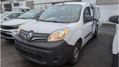 Gebraucht Renault Kangoo 95 PS (69 kW) 2021 Weiß Van / Kleinbus