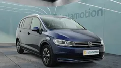 Blau Gebraucht 2024 VW Touran Move Van / Kleinbus | 35.248 € (Fairer Preis)