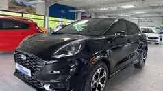 Obsidianschwarz Gebraucht 2024 Ford Puma ST-Line SUV | 28.440 € (Fairer Preis)