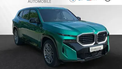Begagnad BMW XM Comfort Edition 476 HK (350 kW) 2024 Grön SUV
