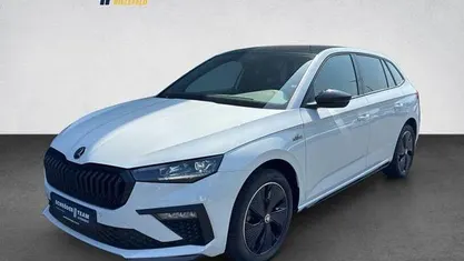 Moonweiss metallic Gebraucht 2024 Skoda Scala Monte Carlo Kleinwagen | 22.990 € (Fairer Preis)