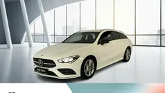 Weiß Gebraucht 2023 Mercedes CLA250 Shooting Brake AMG Kombi | 33.980 € (Superpreis)