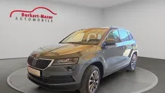 Grau Gebraucht 2020 Skoda Karoq Drive SUV | 23.985 € (Fairer Preis)